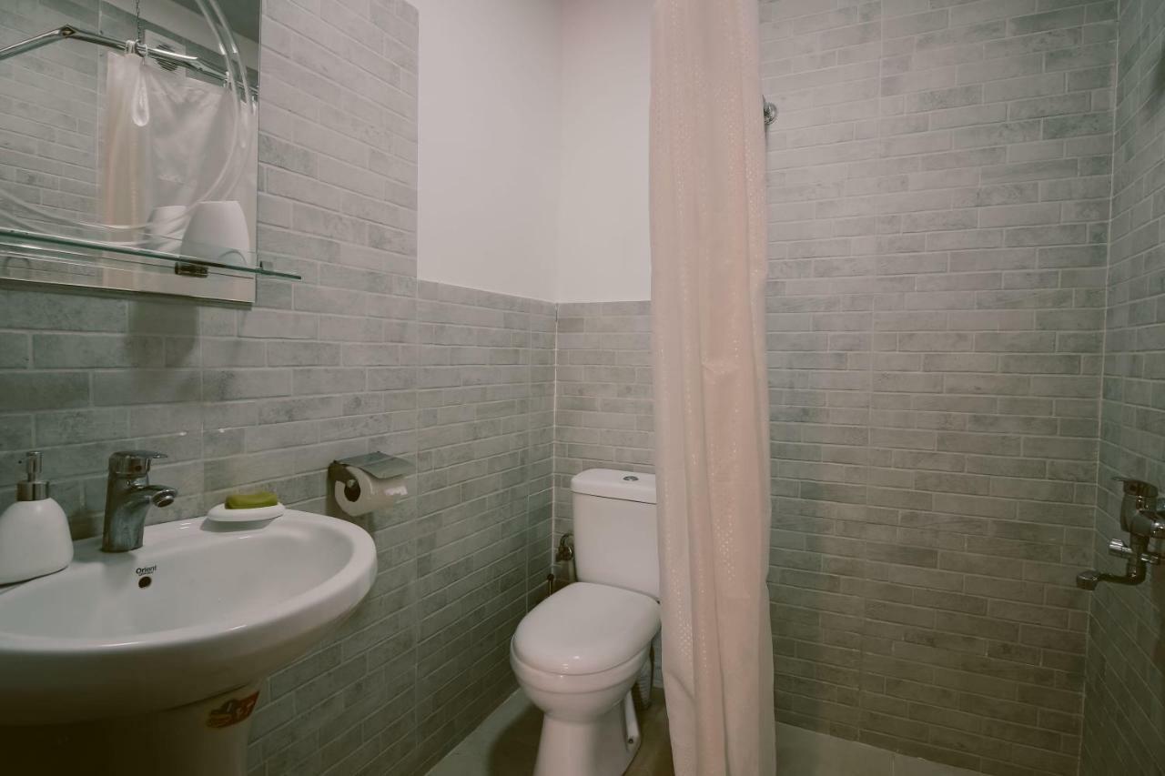 Neli & Zaal Guest House Telavi Luaran gambar